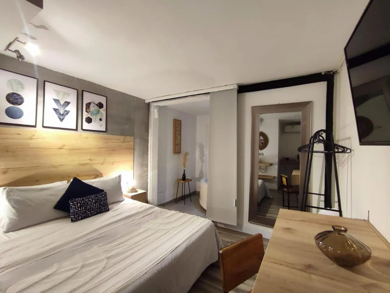 Casa Jiwa In Provenza Villa Medellin